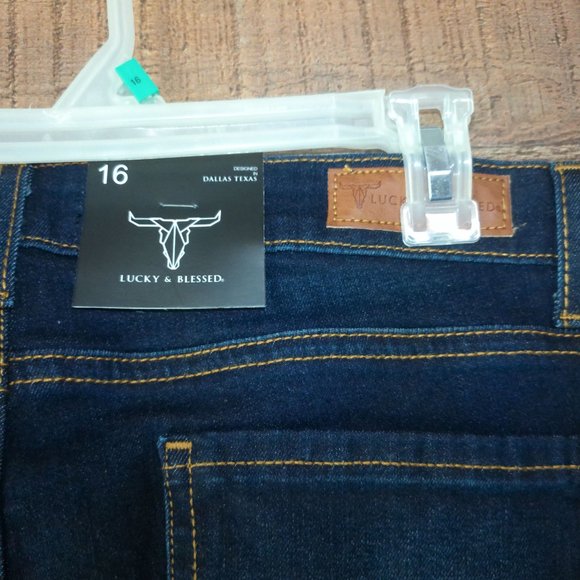lucky and Blessed jeans NWT size 14 never worn dark blue jeans ripped knees unfi - Picture 6 of 6